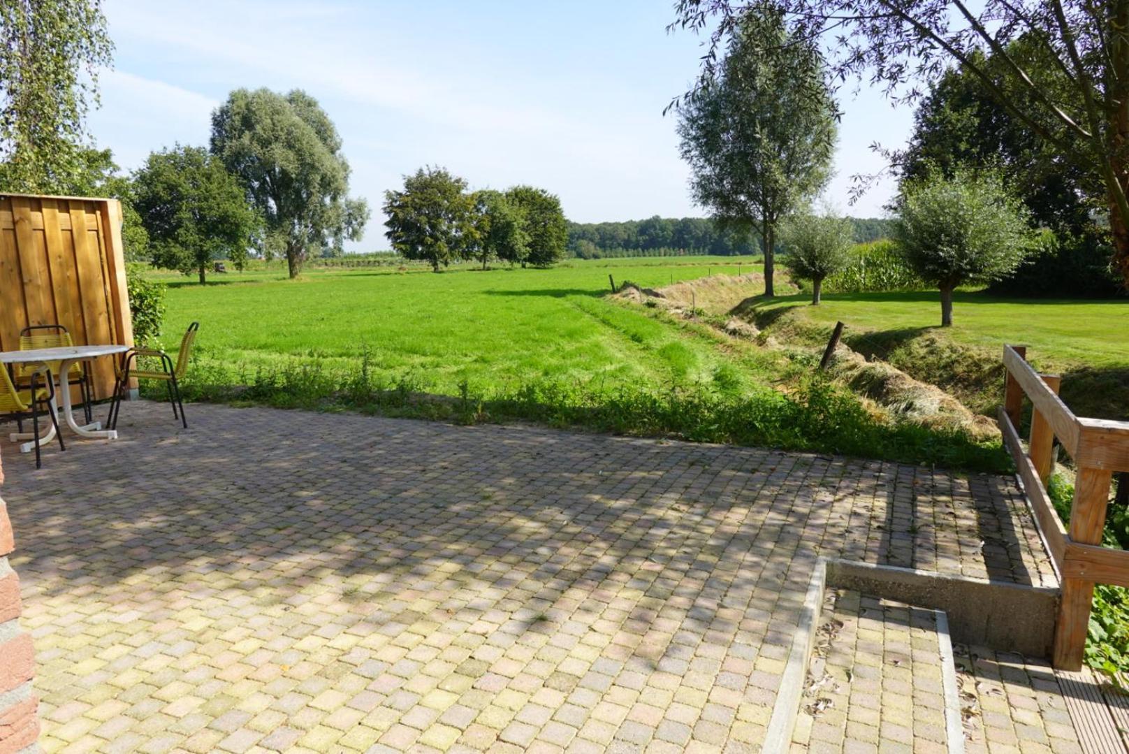 De Knotwilg Villa Loon op Zand Exterior foto