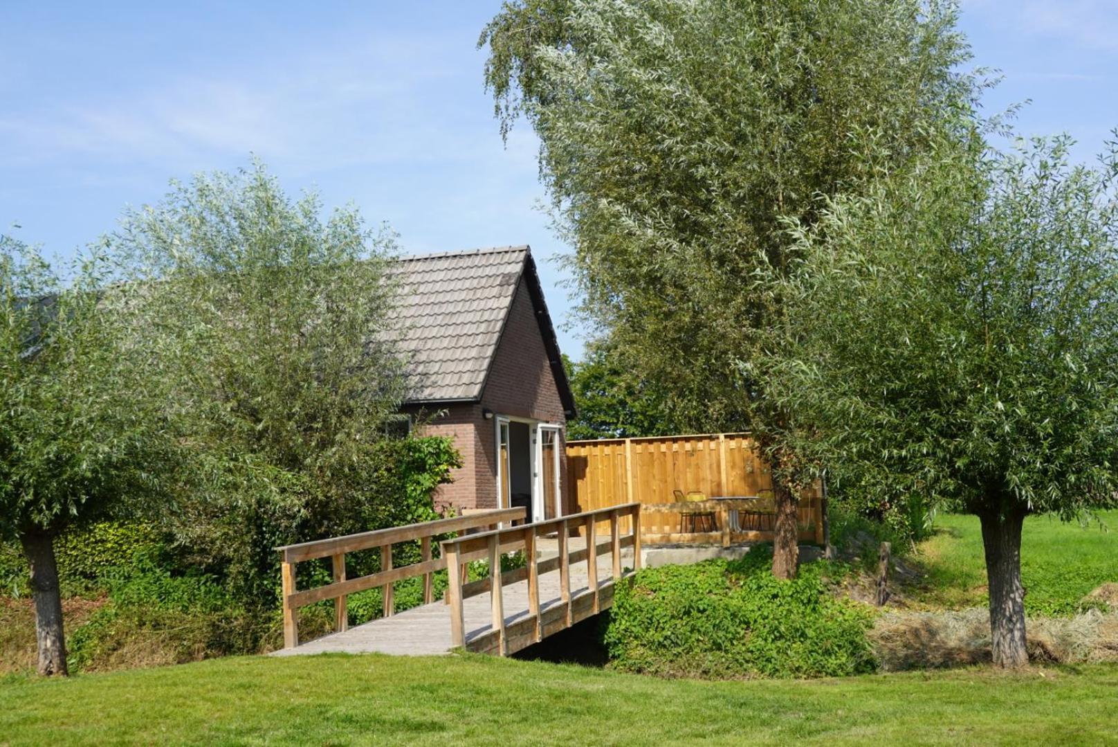 De Knotwilg Villa Loon op Zand Exterior foto