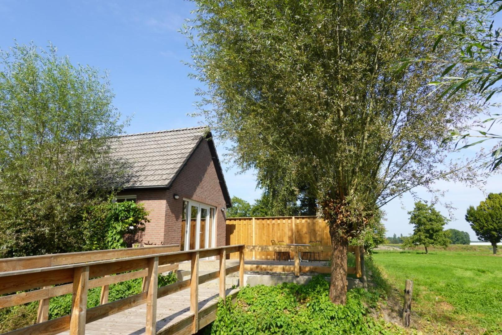 De Knotwilg Villa Loon op Zand Exterior foto